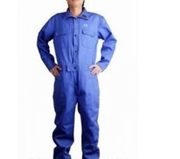 勞保用品選購(gòu)指南 聚焦AP連體防火工作服及焊接防護(hù)裝備